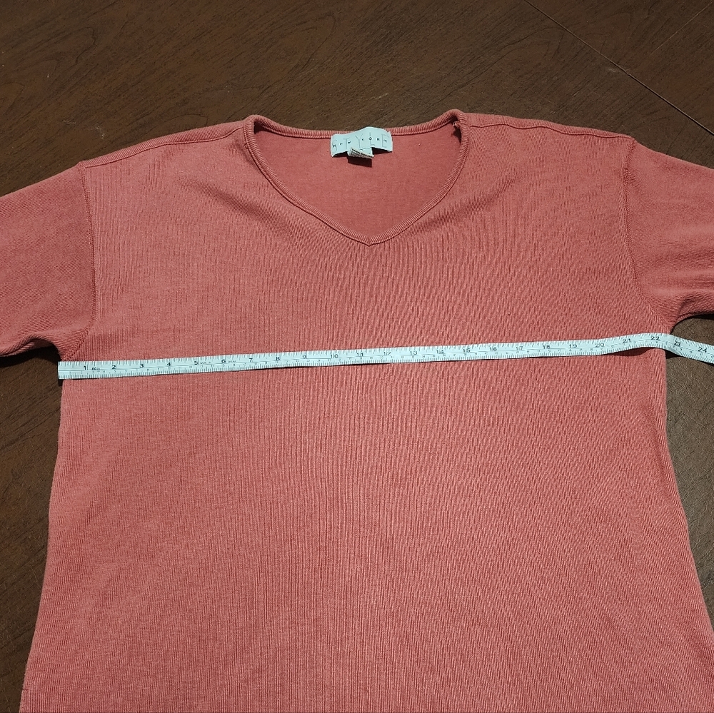 New York Style Coral V-Neck T-Shirt - Picture 2 of 6